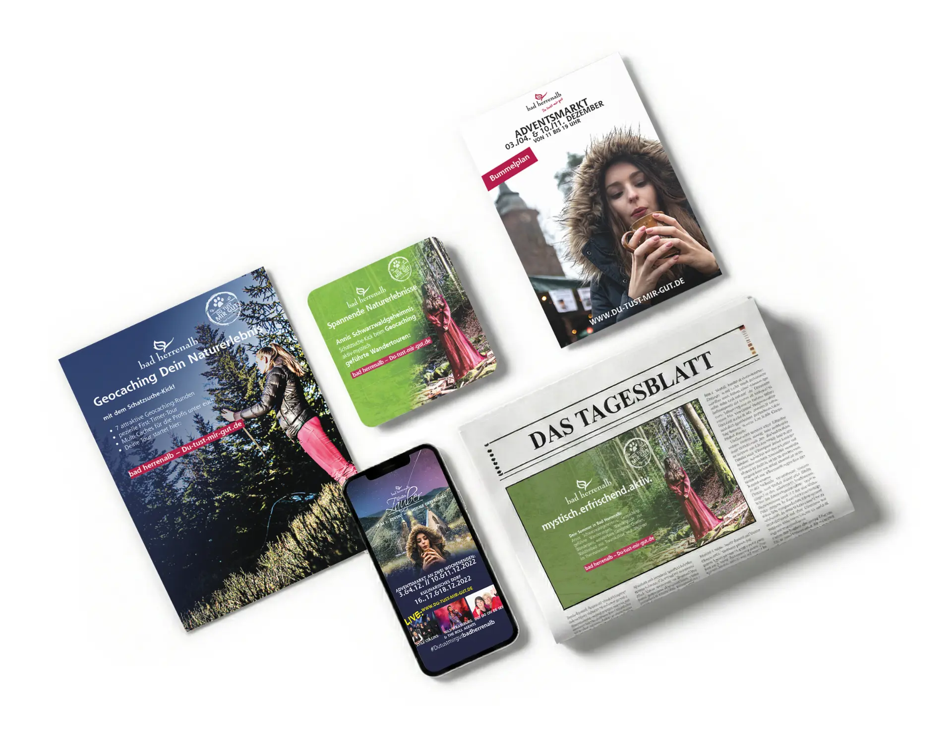 Marketing-Mix der Kampagne „Bad Herrenalb – Du tust mir gut“ mit Broschüren, Flyern, einer Smartphone-App und einer Zeitungsanzeige in „Das Tagesblatt“.